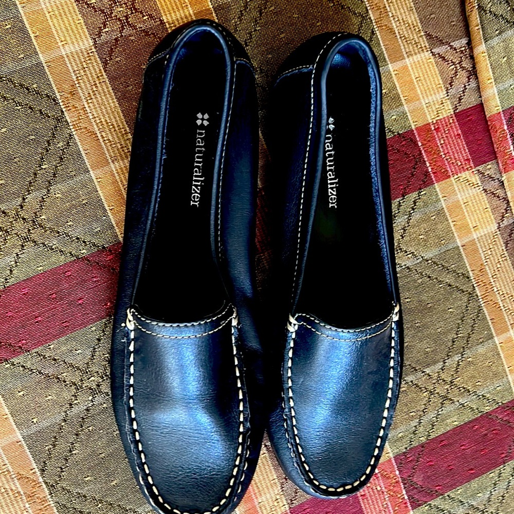 Naturalized loafer black size 7 1/2